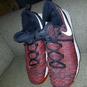 Nike KD Red and Black Patterned Sneakers. Size 6.5 Youth.